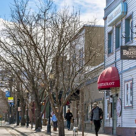 The Bristol Hotel Steamboat Springs Exterior photo