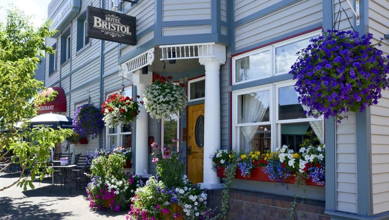 The Bristol Hotel Steamboat Springs Exterior photo