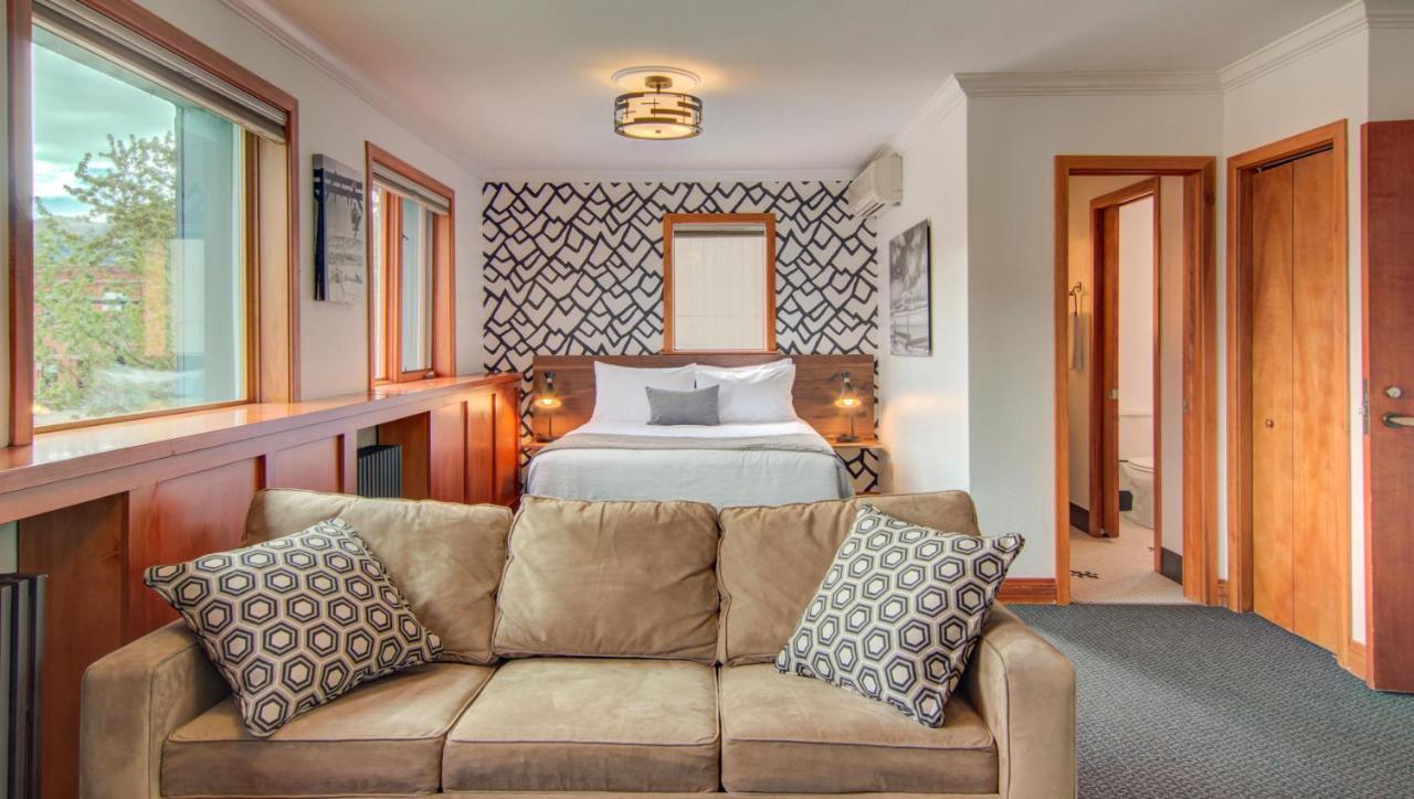 The Bristol Hotel Steamboat Springs Exterior photo
