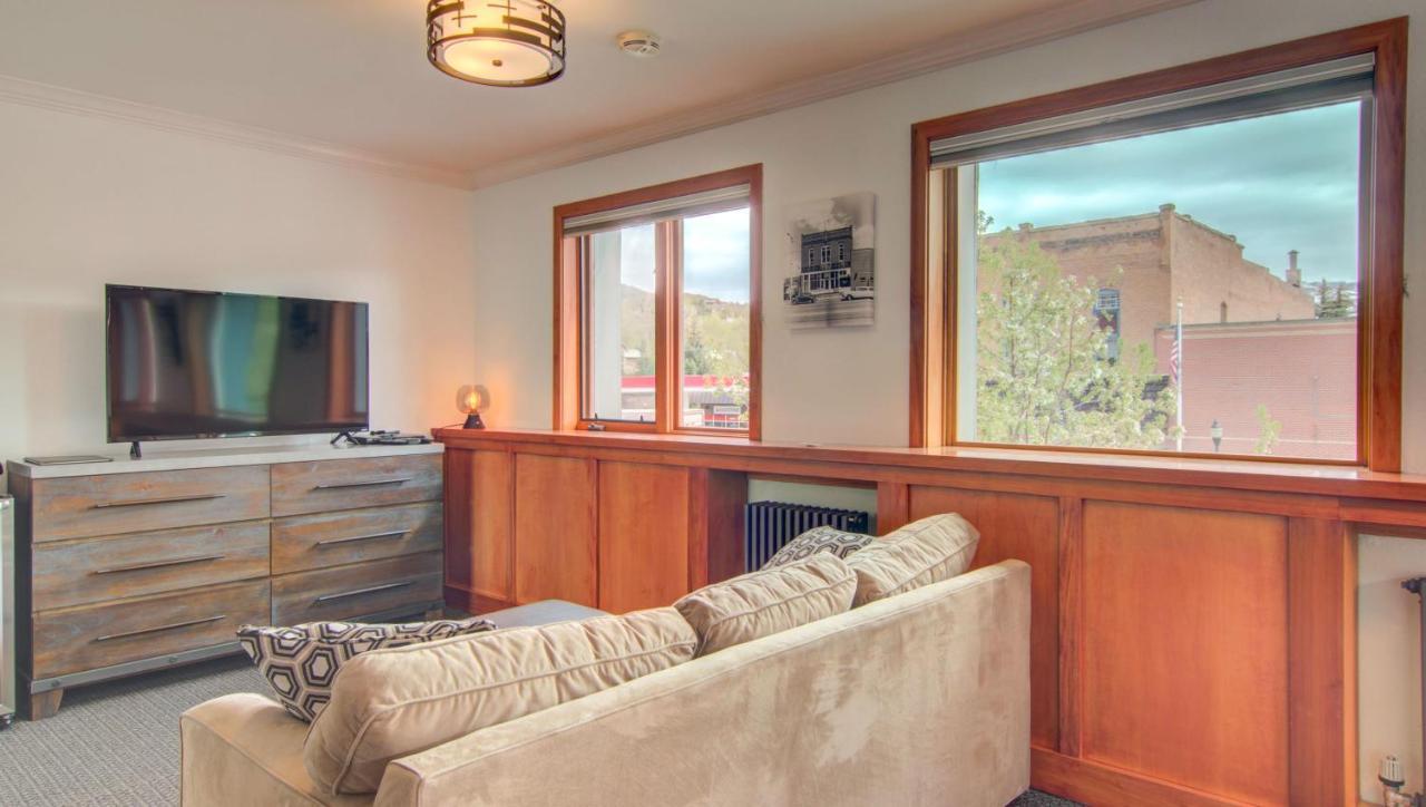 The Bristol Hotel Steamboat Springs Exterior photo
